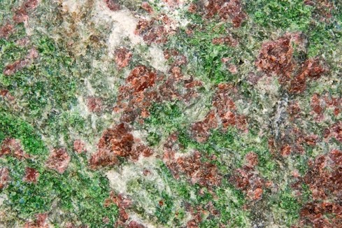 Green and red eclogite