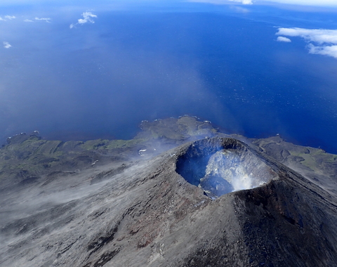 Aleutian volcano