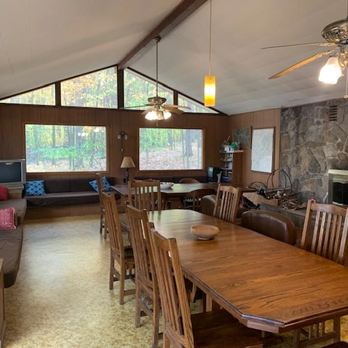 The interior living room of the Deep Creek Retreat Lodge.